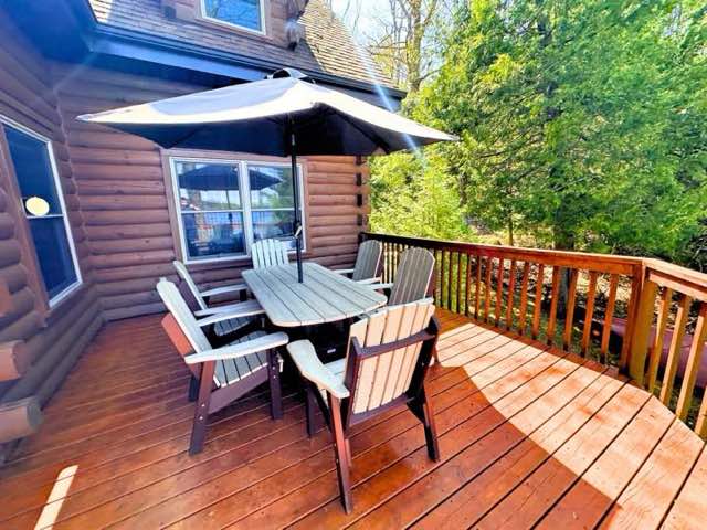 covered deck picnic